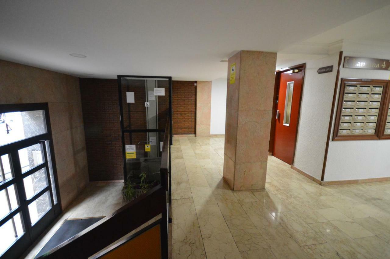 Apartamento Fleta Apartment Zaragoza Exterior photo